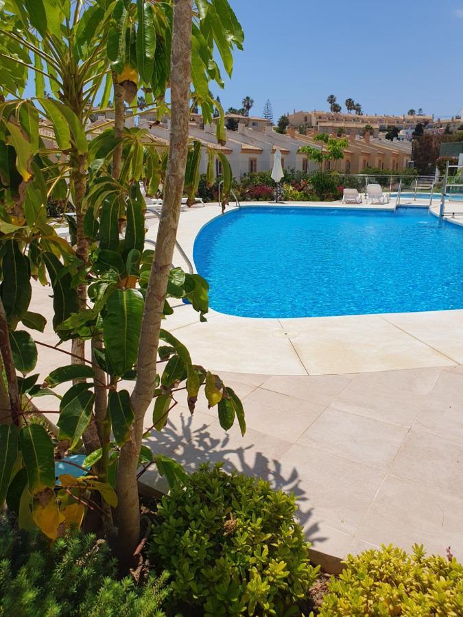 Luxury Beachfront Apartment With Pool, Sauna, Fitness And Gym In Province Malaga, Andalusia Mijas Esterno foto
