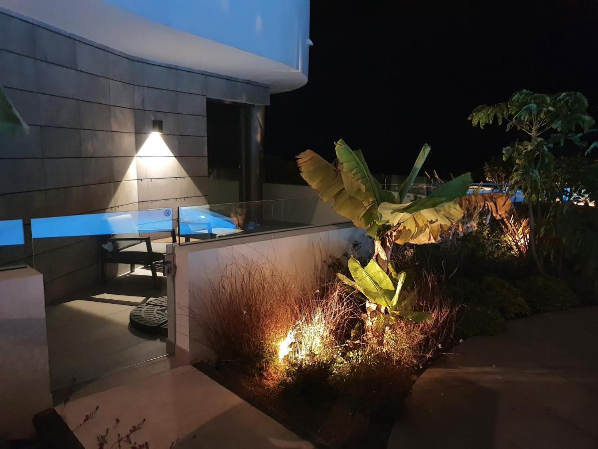 Luxury Beachfront Apartment With Pool, Sauna, Fitness And Gym In Province Malaga, Andalusia Mijas Esterno foto