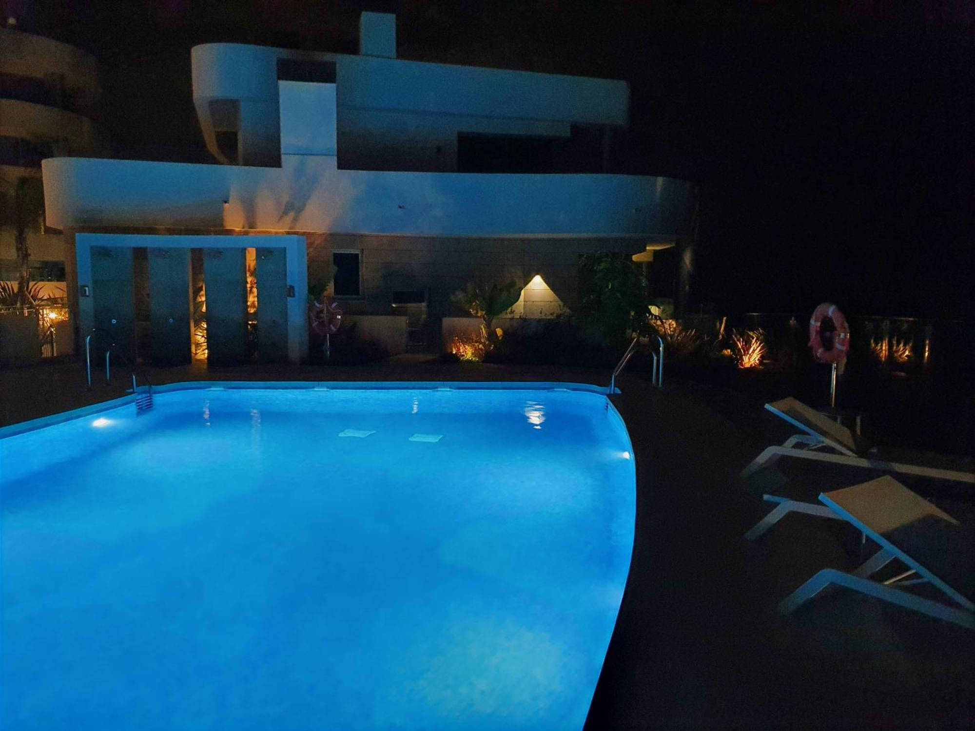 Luxury Beachfront Apartment With Pool, Sauna, Fitness And Gym In Province Malaga, Andalusia Mijas Esterno foto
